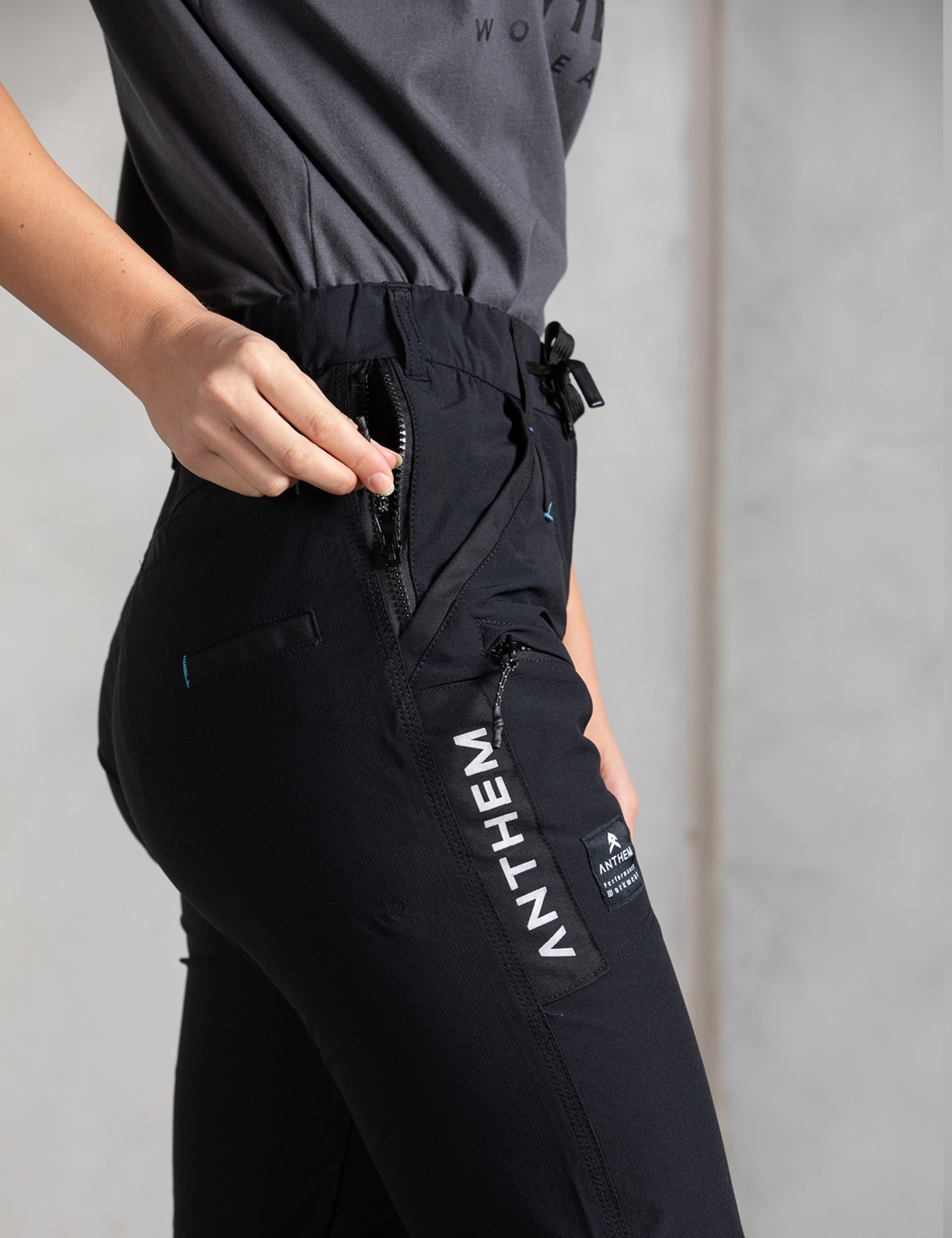 Anthem - Womens Triumph Pant (Black)