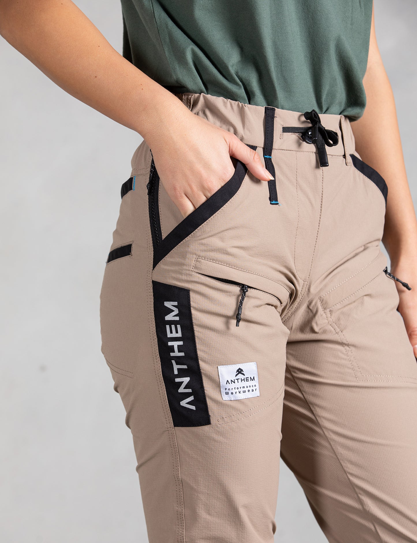 Anthem - Womens Triumph Pant (Khaki)