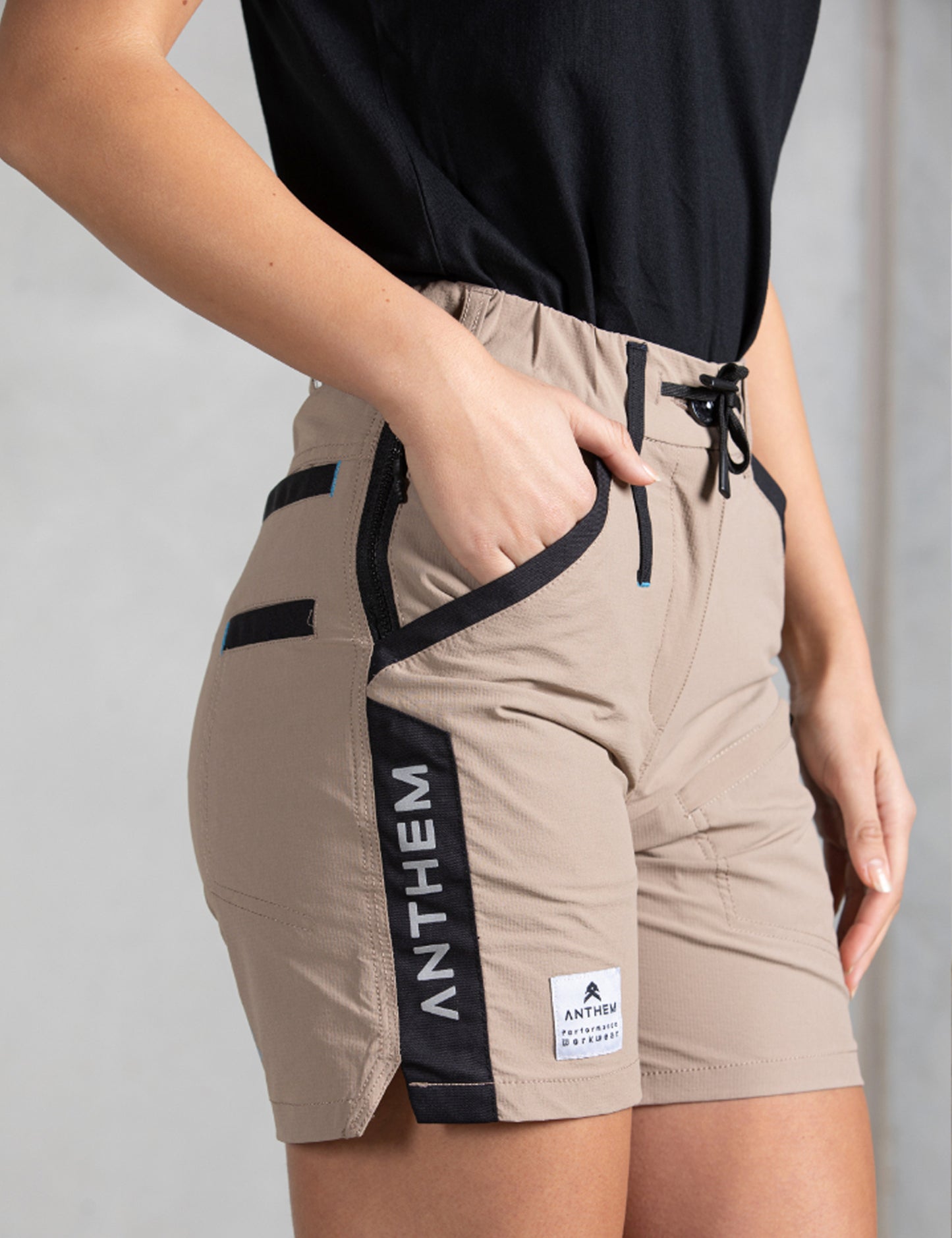 Anthem - Womens Triumph Short (Khaki)