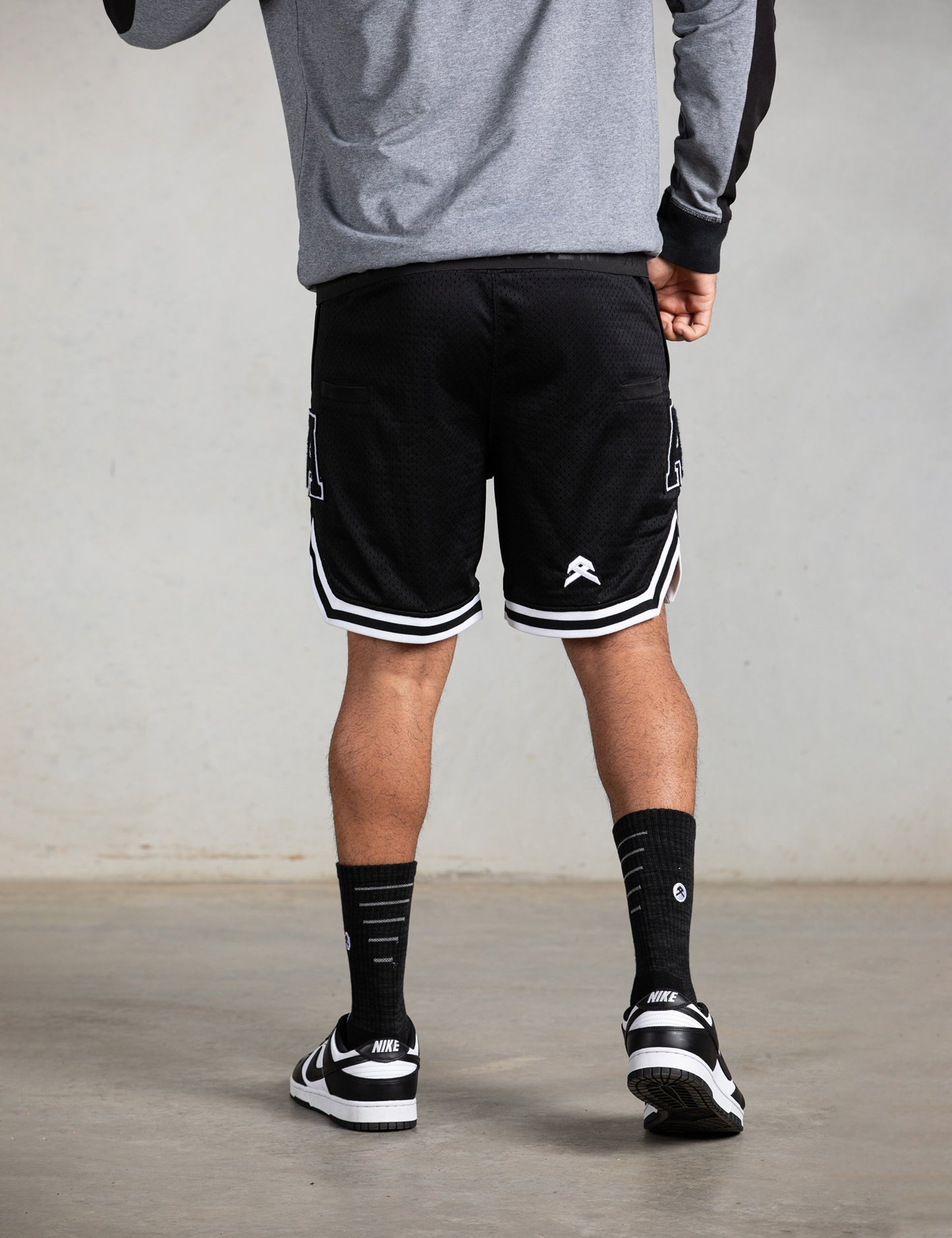 Anthem - Basketball Shorts (Black)