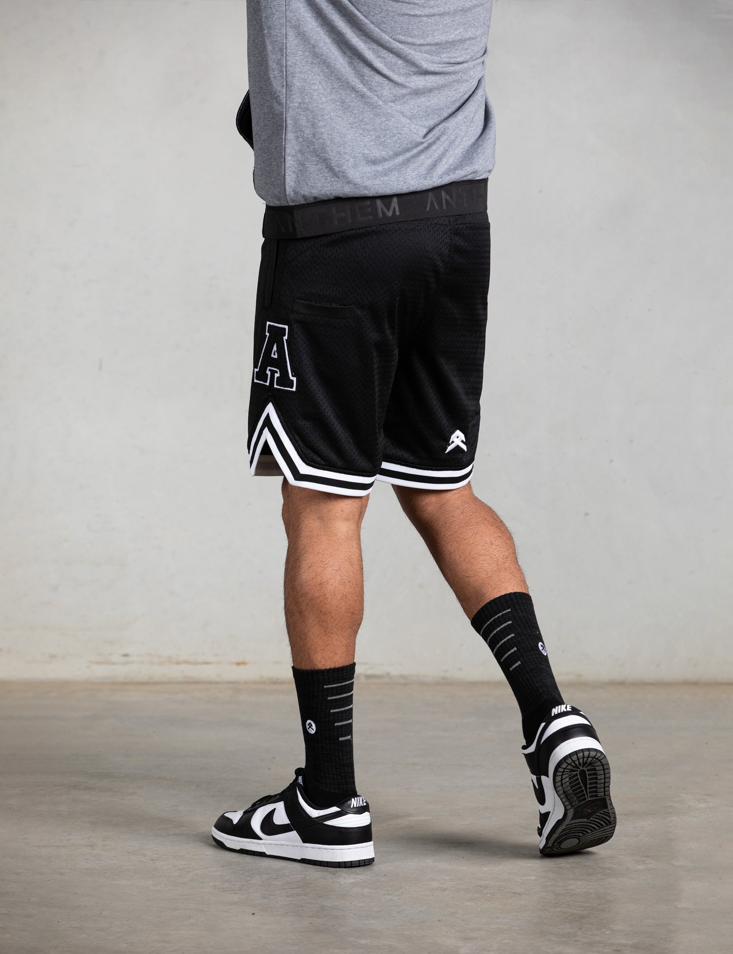 Anthem - Basketball Shorts (Black)