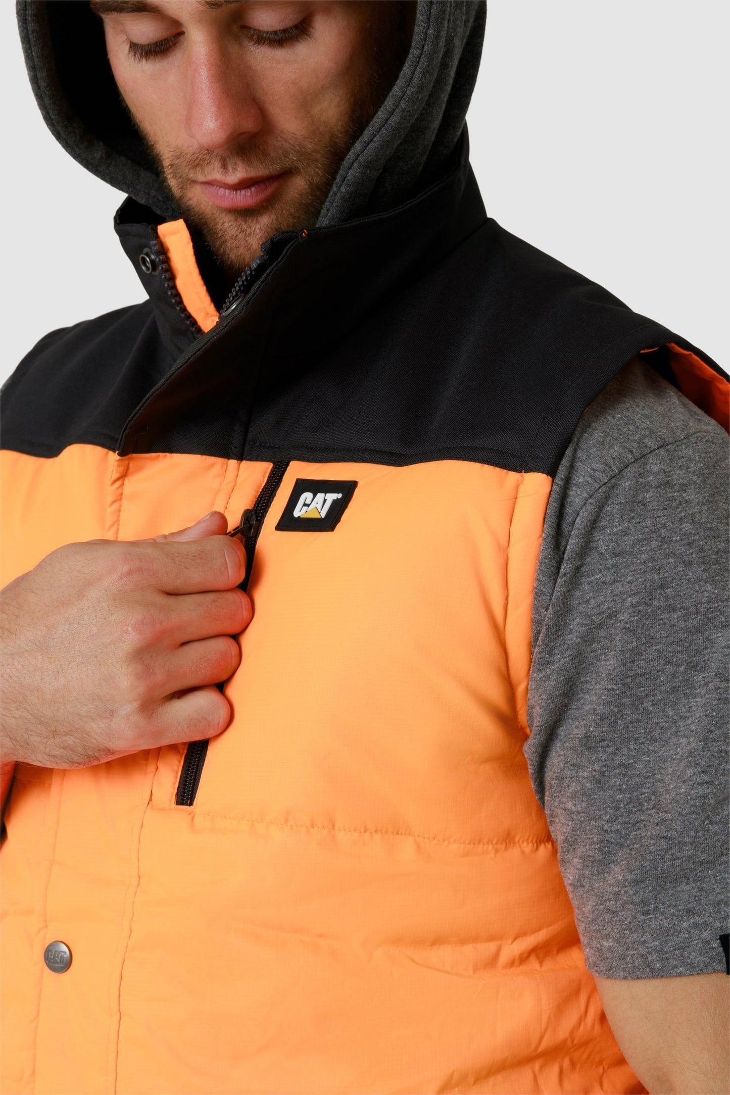 CAT - Hi Vis Hooded Work Vest (HI Vis Orange)