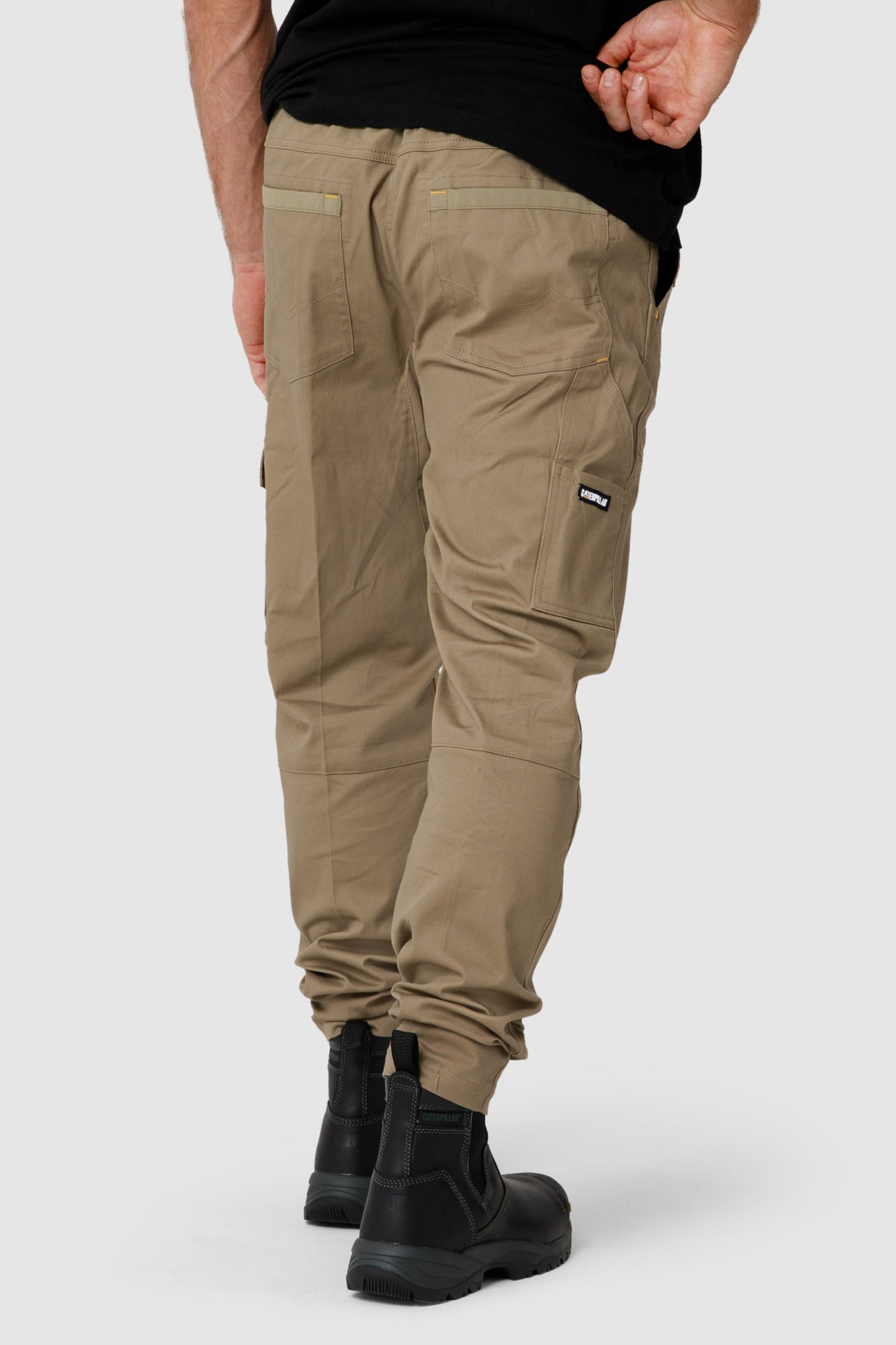CAT - Dynamic Pant (Khaki)