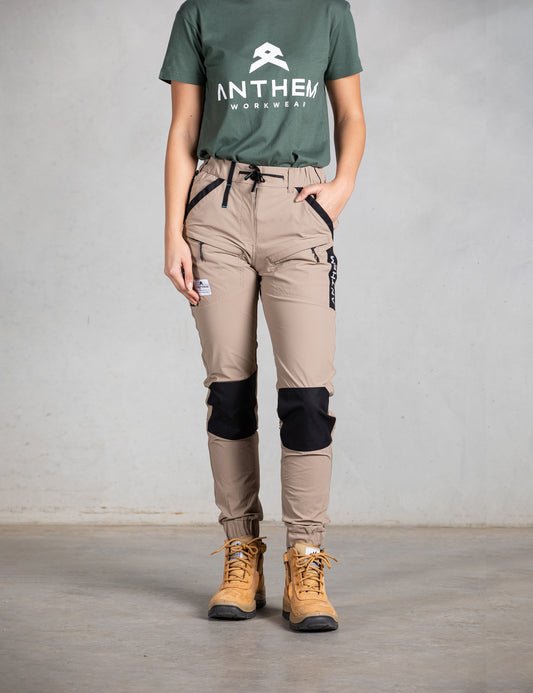 Anthem - Womens Triumph Pant (Khaki)